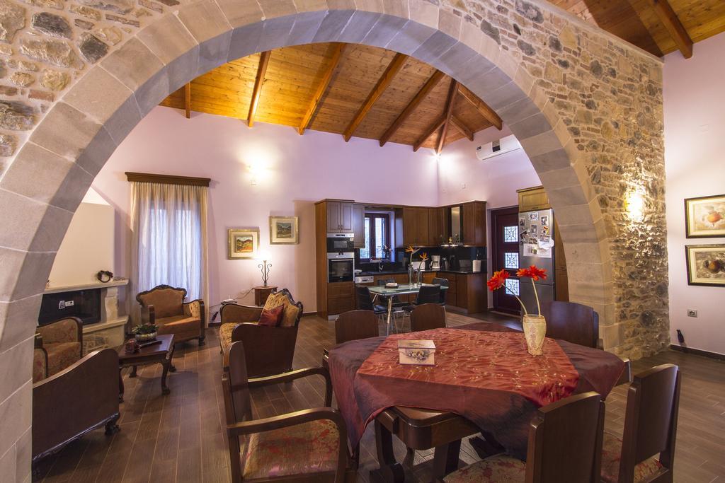 Private Sapphiros Villa Kíssamos Exteriör bild