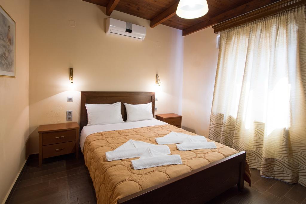 Private Sapphiros Villa Kíssamos Exteriör bild