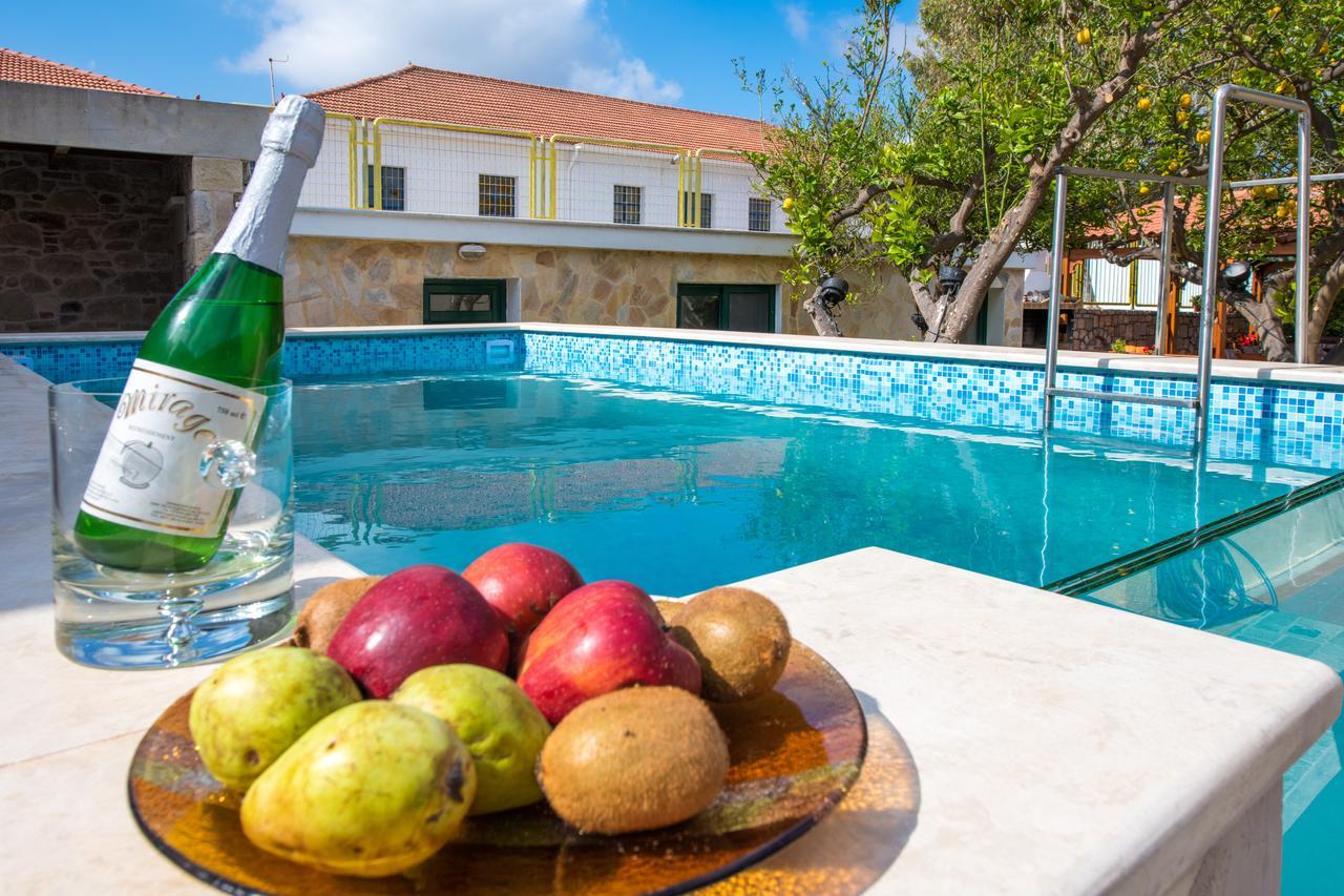 Private Sapphiros Villa Kíssamos Exteriör bild
