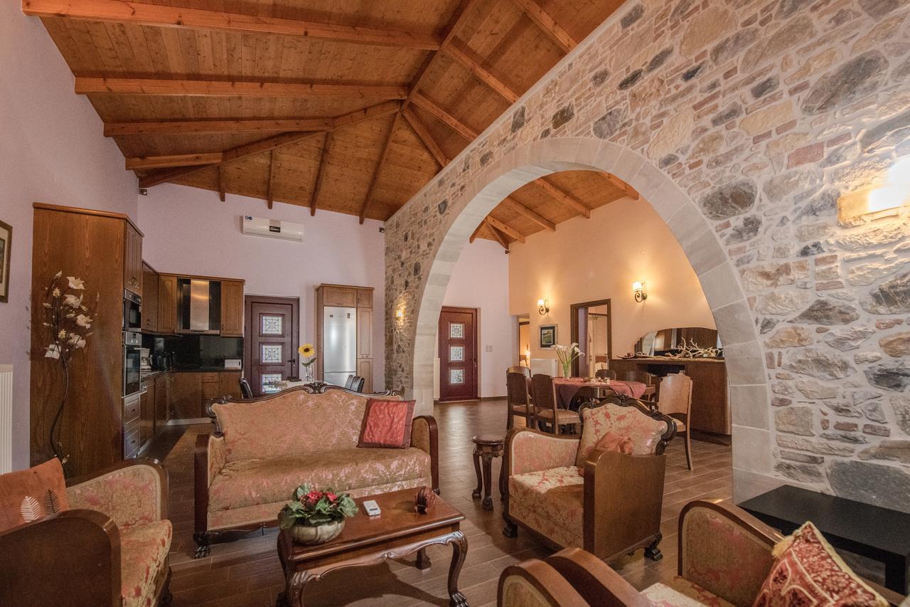 Private Sapphiros Villa Kíssamos Exteriör bild